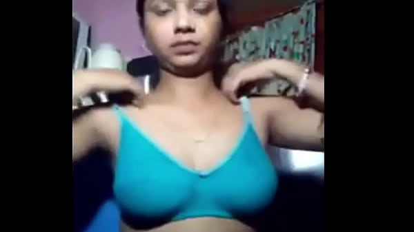 Indian huge tits removing infront of cam