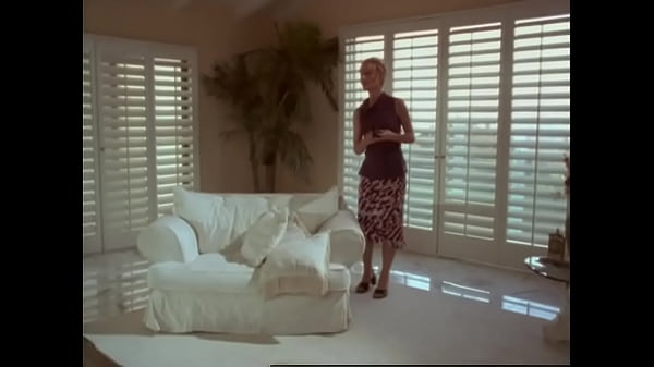 Softcore Film From 2000 Starring Nikki Fritz, Jezebelle Bond, Wendy Rice, Angela Nicholas, Etc.
