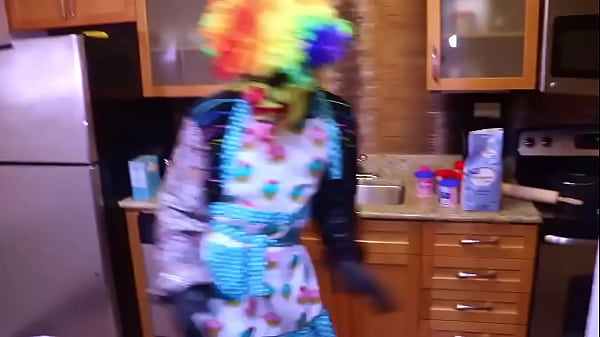 Clown turns pornstar ass into a real birthday cake