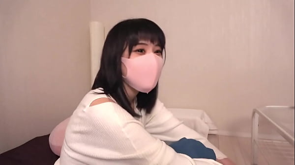 Amateur Pov. The lady who looks calm is actually more erotic! She appeared in the show just because it "looks interesting"! The lady who looks normal but has a strong sexual desire was special